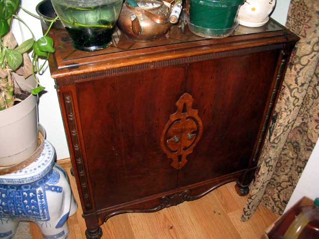 Radio Cabinet
